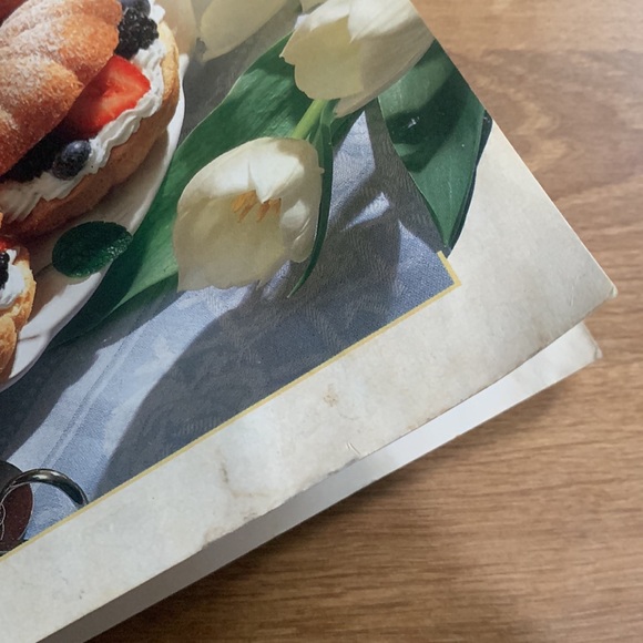 Entertaining by Wilton - Picture 4 of 5